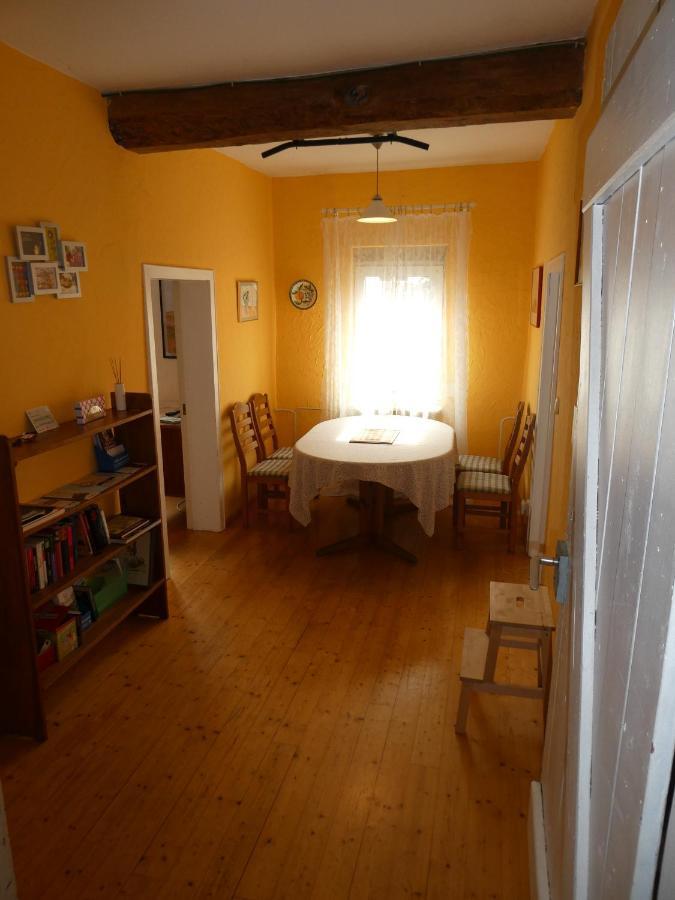 Am Backhaus Apartment Krofdorf-Gleiberg Екстериор снимка
